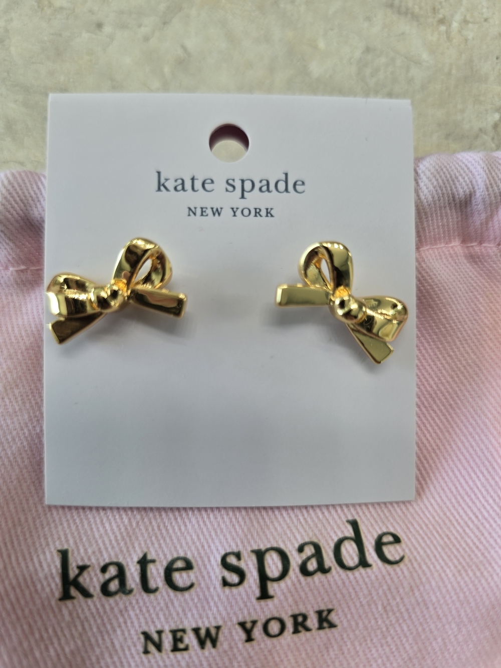 💥BNWT💥 kate spade New York Skinny Mini Gold Bow Stud Earrings